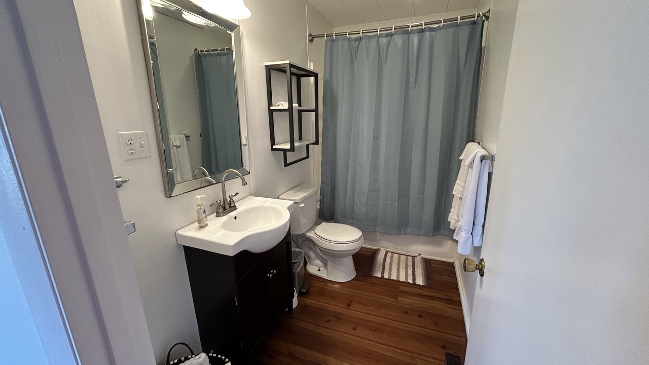 Photo of Bathroom in Grant