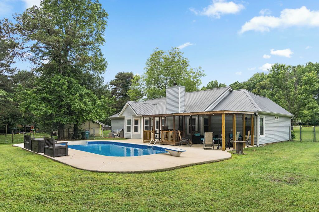 Photo of Outdoor in Hampton