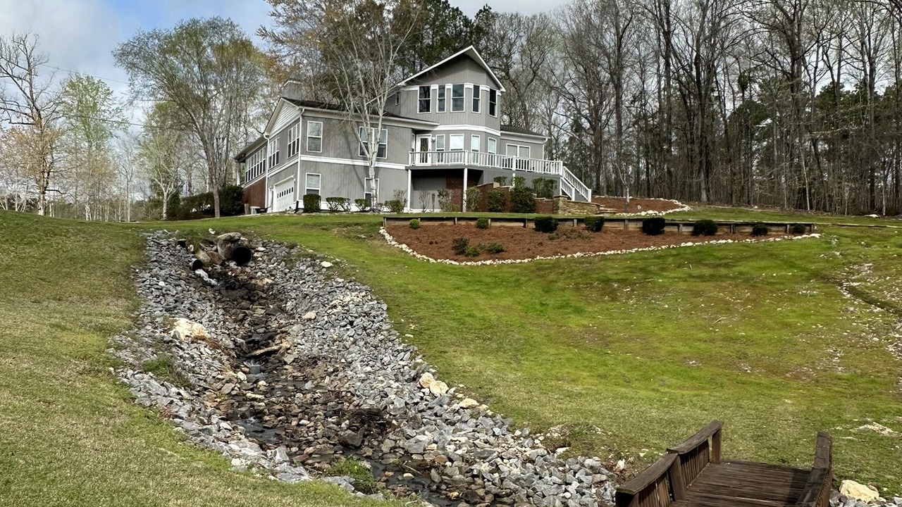 Photo of Outdoor in Eclectic