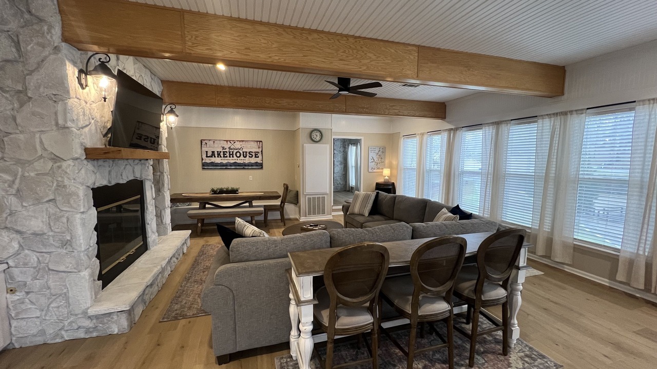 Photo of Livingroom in Eclectic