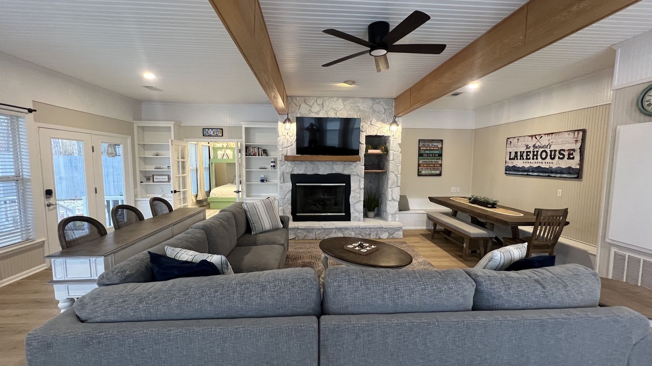 Photo of Livingroom in Eclectic