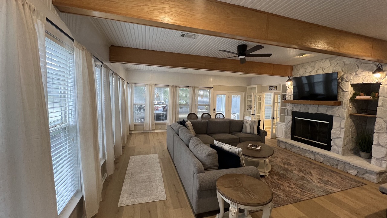 Photo of Livingroom in Eclectic