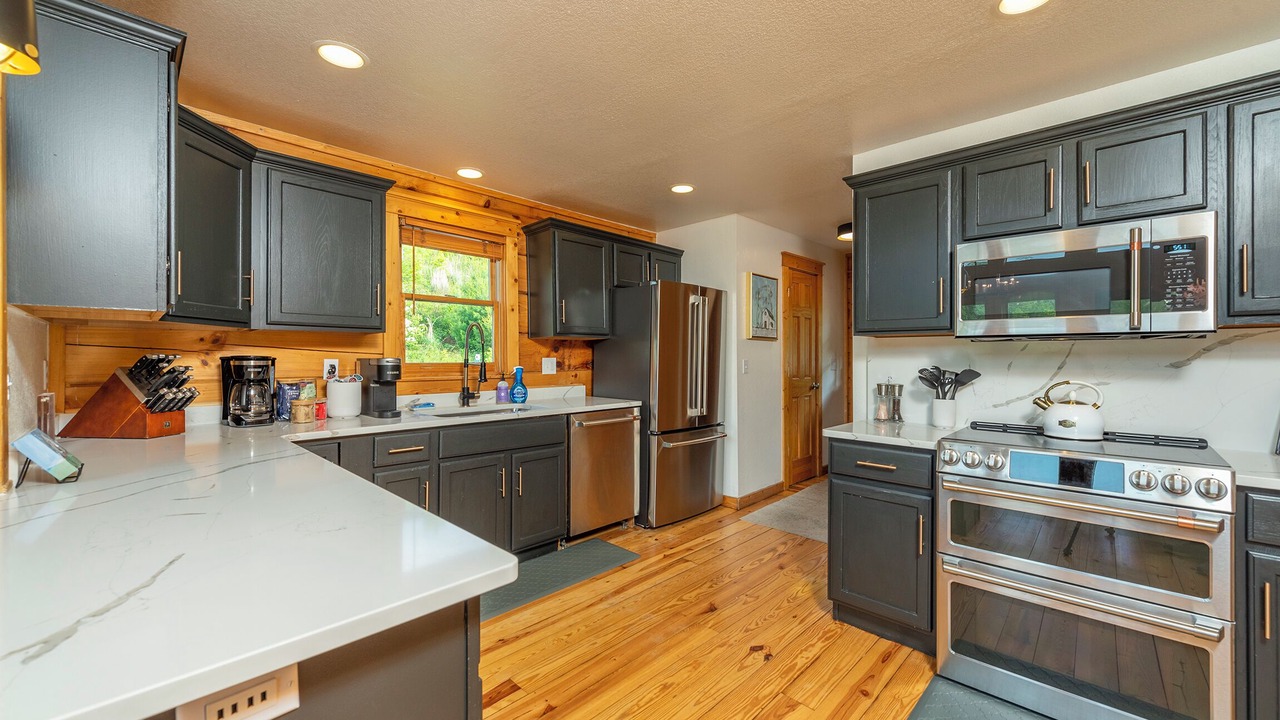Photo of Kitchen in Wolf Laurel