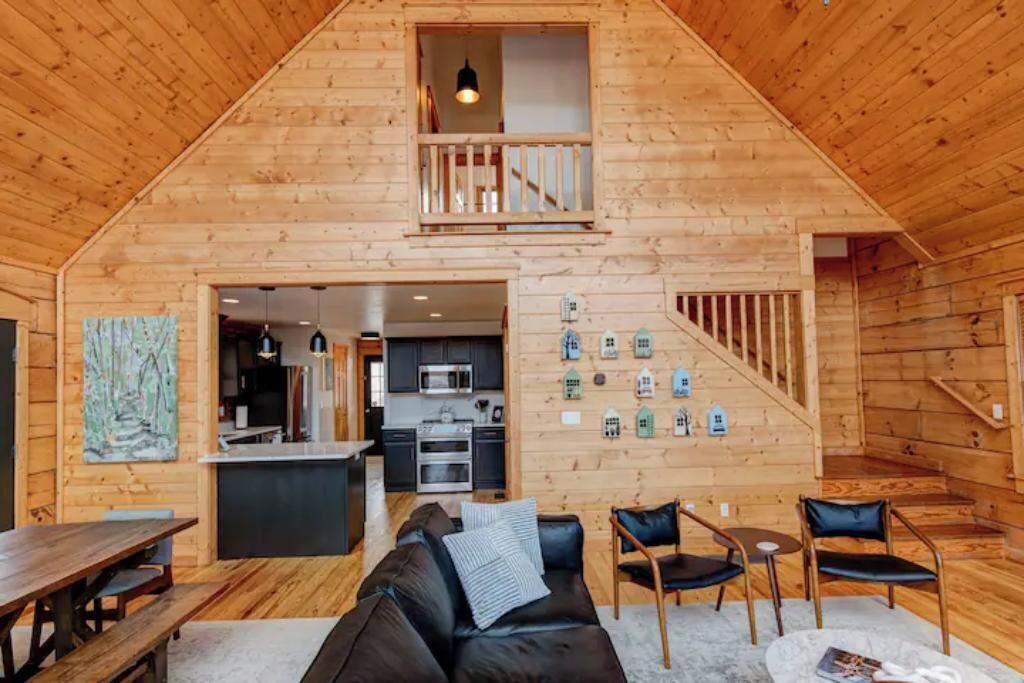 Photo of Livingroom in Wolf Laurel