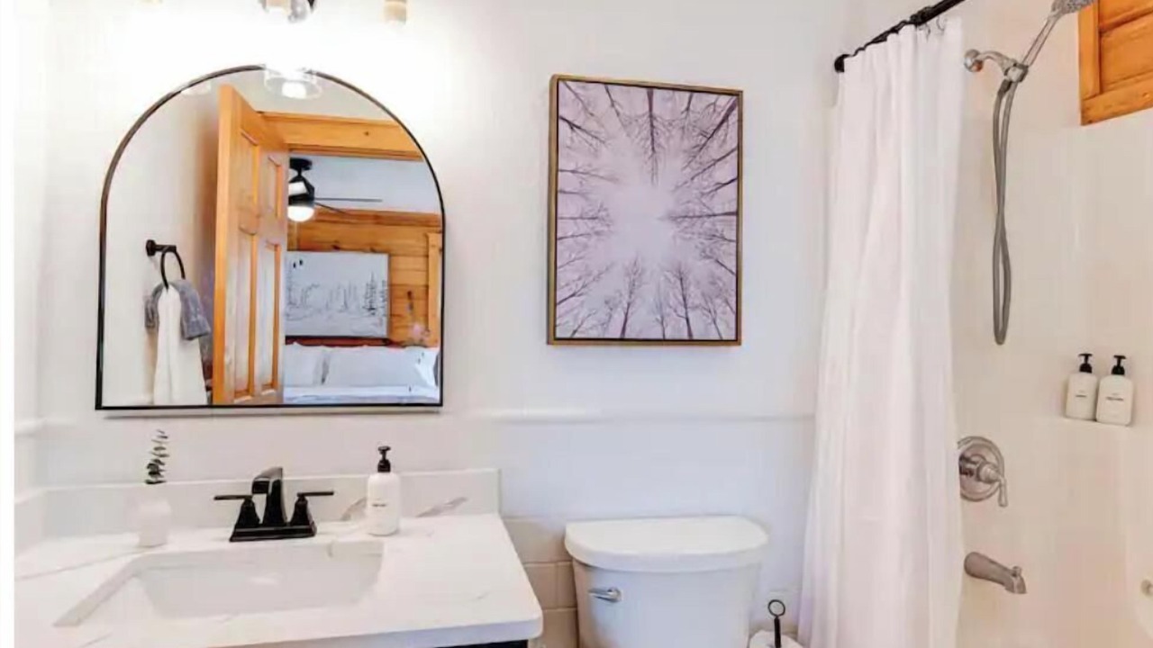 Photo of Bathroom in Wolf Laurel
