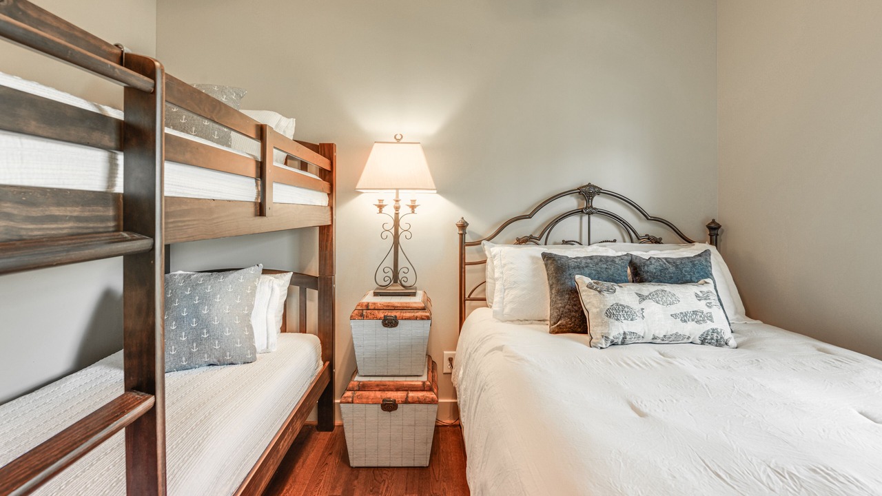 Photo of Bedroom in Dadeville