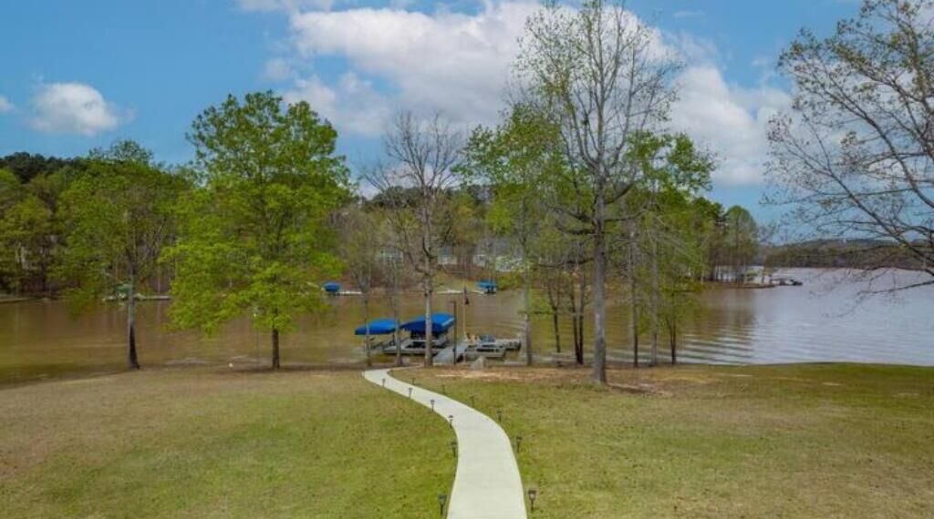 Photo of Others in Eatonton