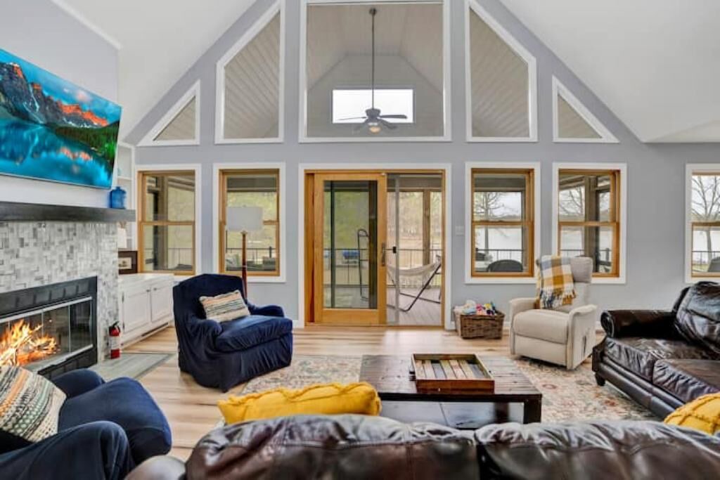 Photo of Livingroom in Eatonton