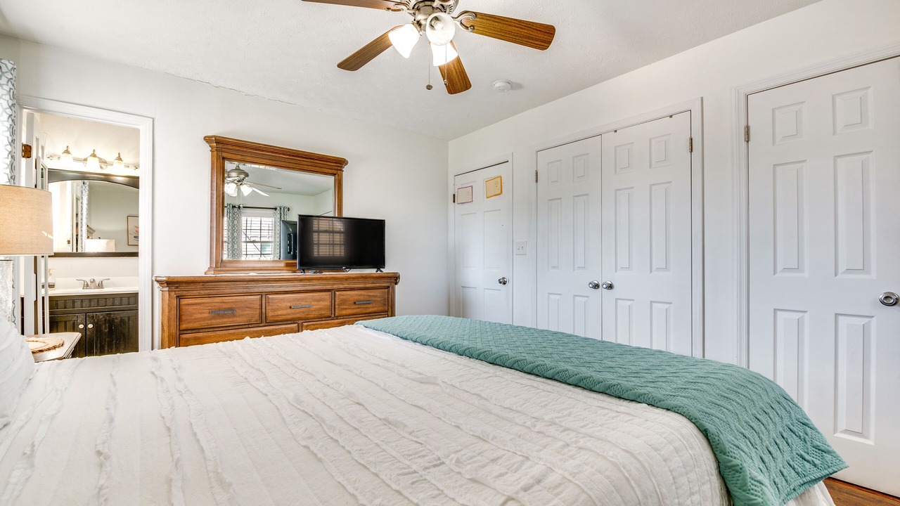 Photo of Bedroom in Marietta