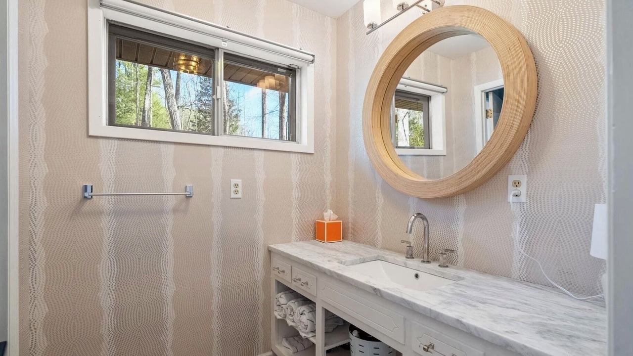 Photo of Bathroom in Crane Hill