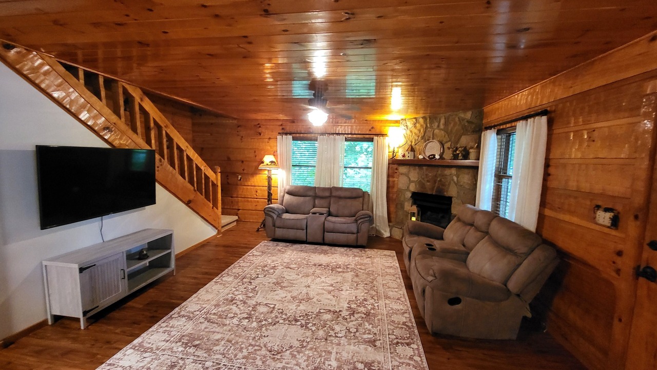 Photo of Bedroom in Cosby