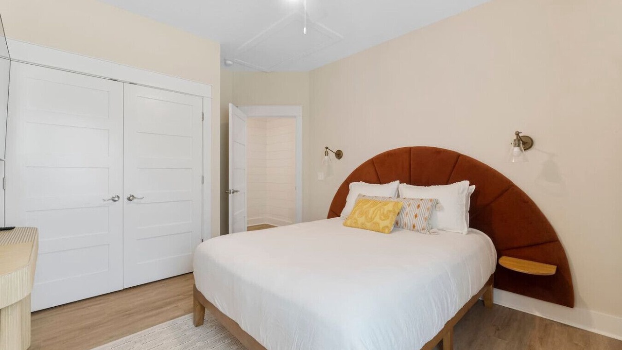 Photo of Bedroom in Laguna Beach