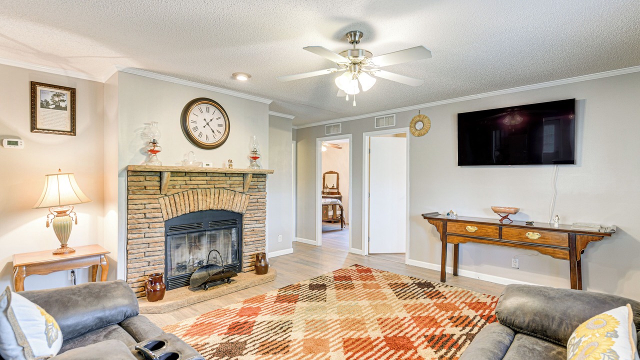 Photo of Livingroom in Hot Springs