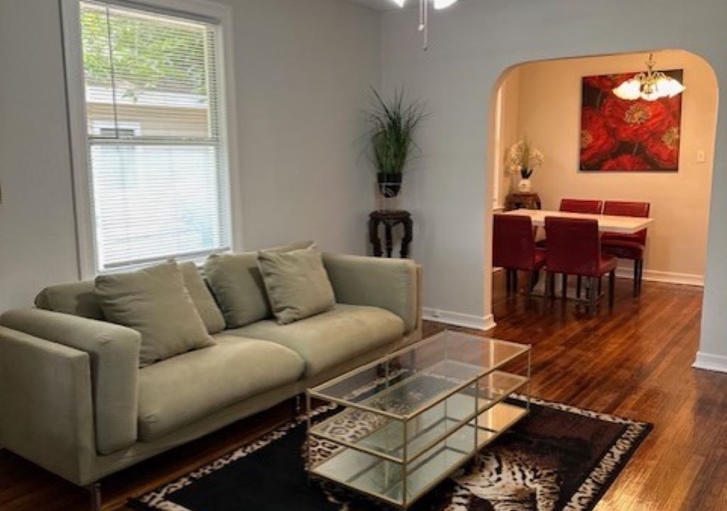 Photo of Livingroom in Northside