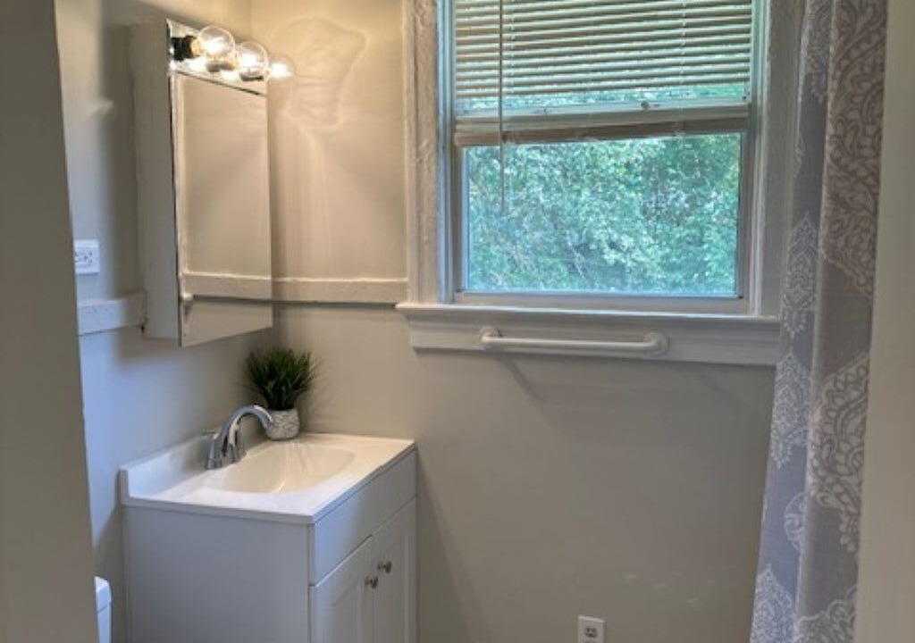 Photo of Bathroom in Northside
