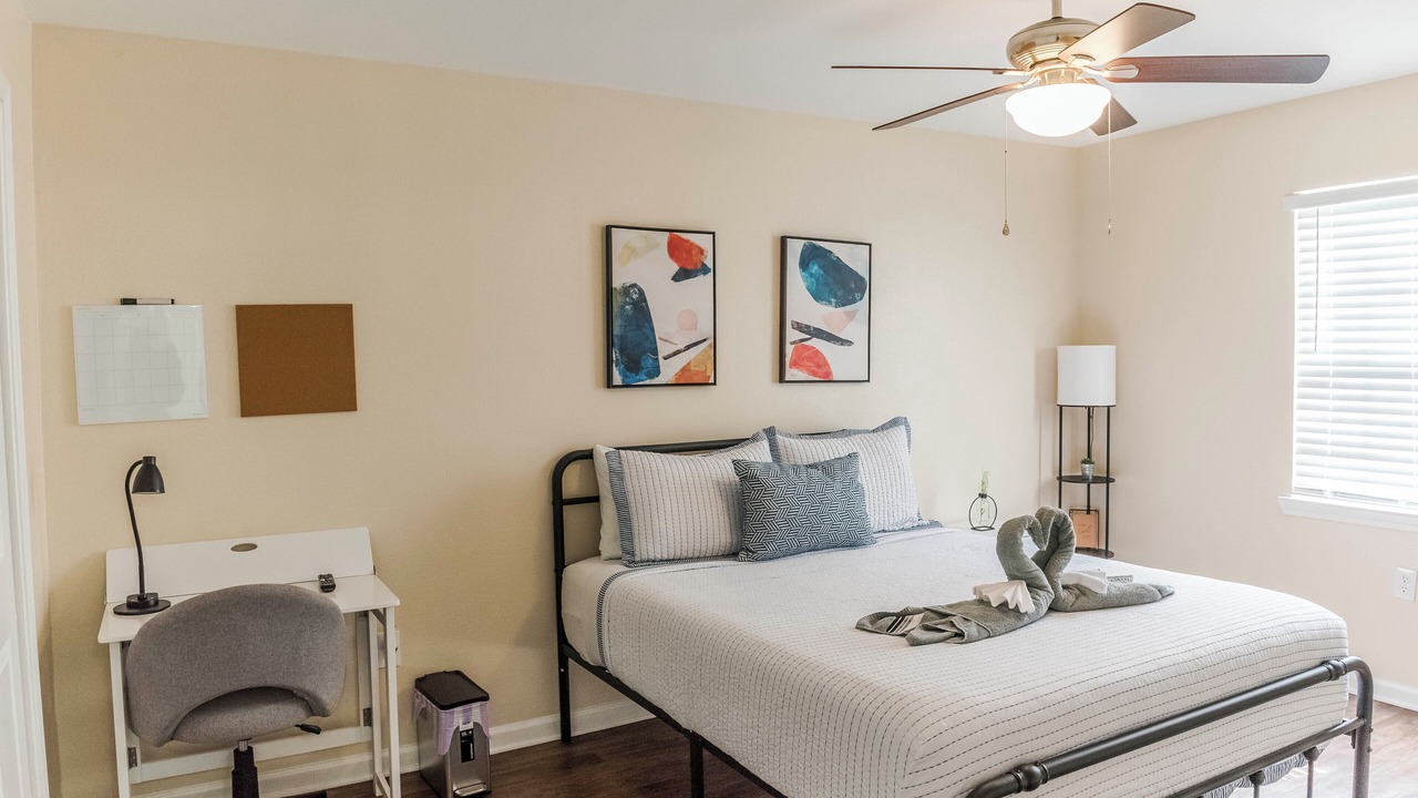 Photo of Bedroom in Gulfport