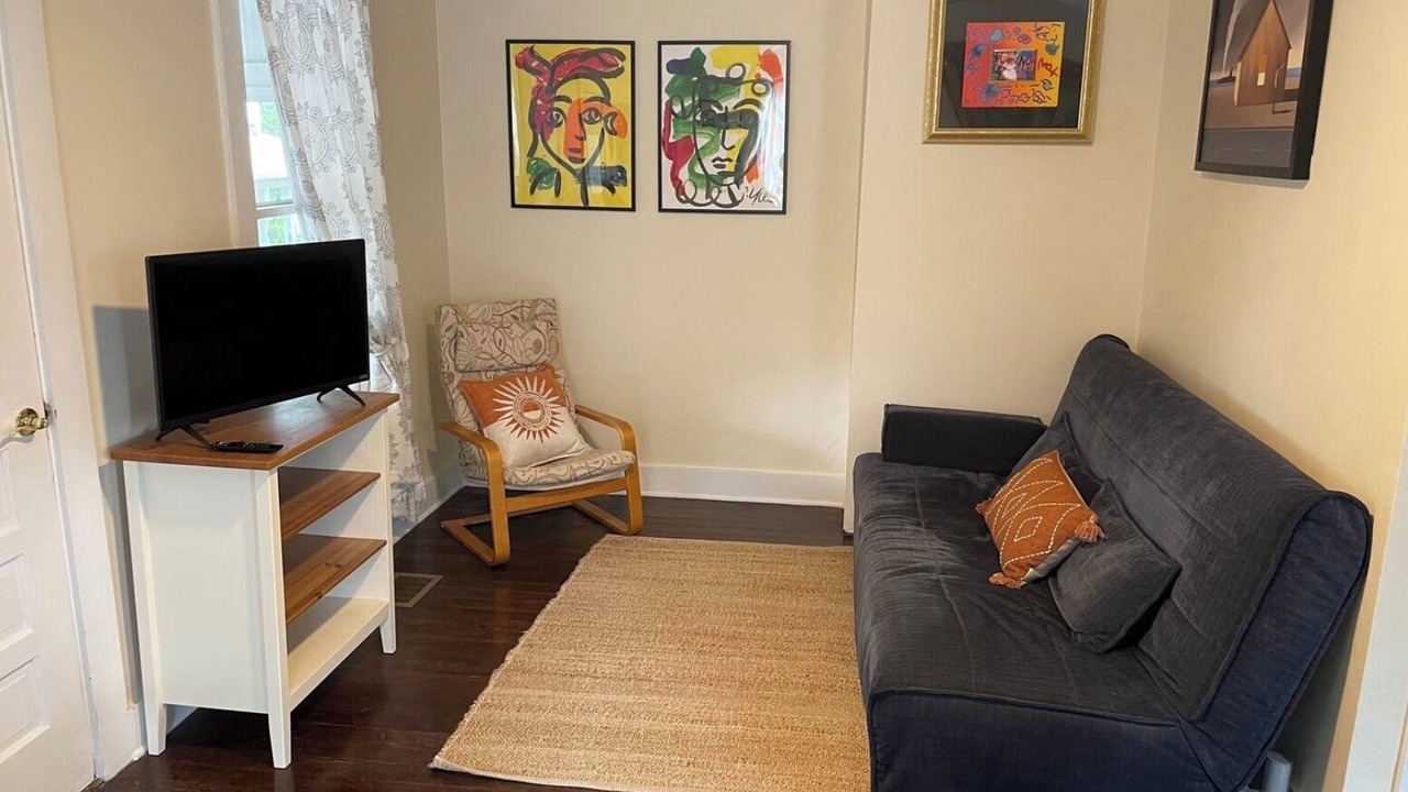 Photo of Livingroom in DeLand