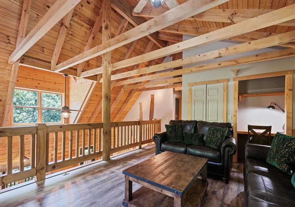 Photo of Livingroom in Waynesville