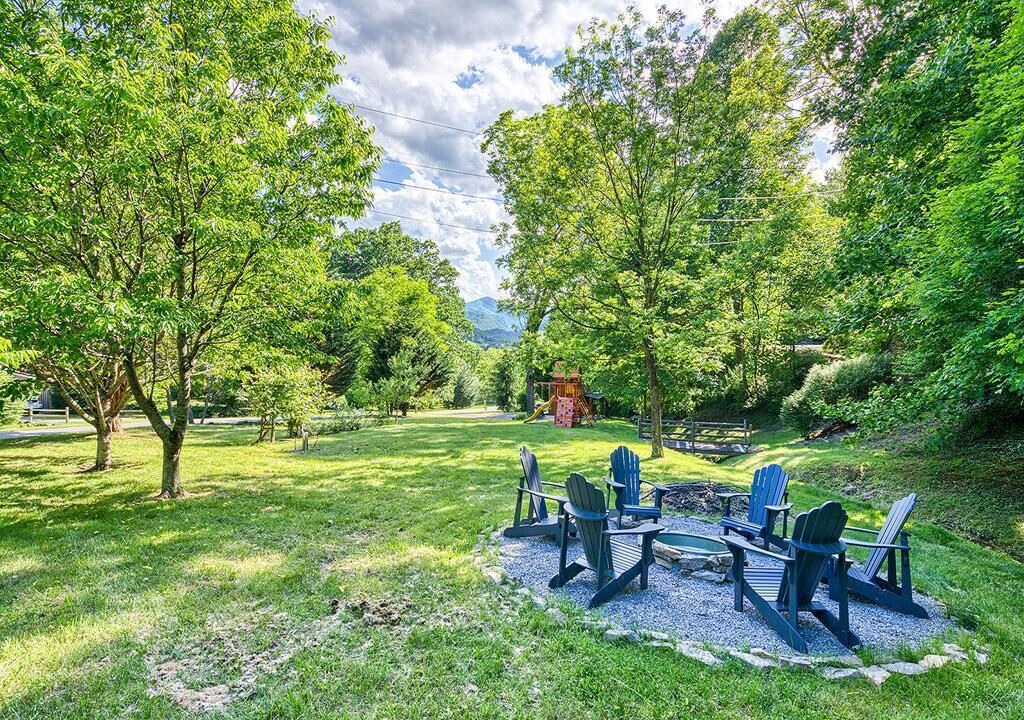 Photo of Outdoor in Waynesville