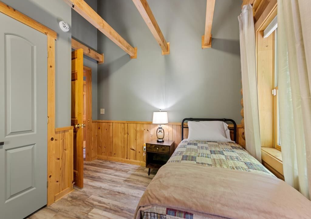 Photo of Bedroom in Waynesville