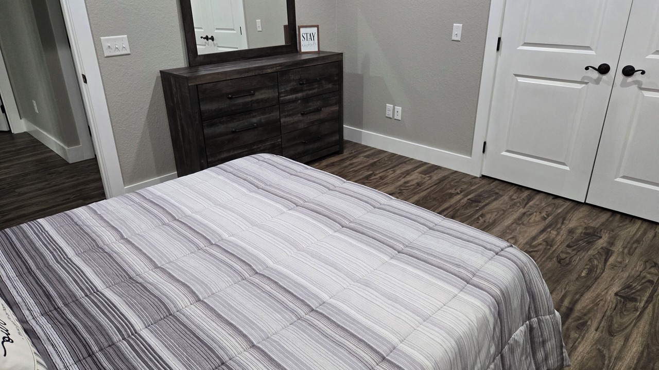 Photo of Bedroom in Henagar