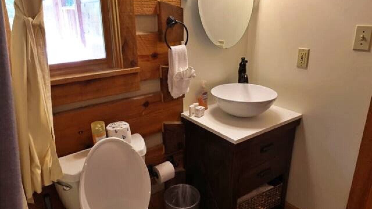 Photo of Bathroom in Cherokee