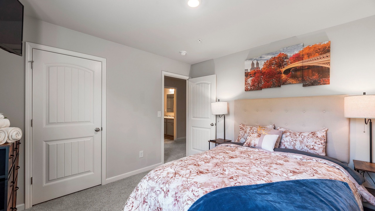 Photo of Bedroom in Cliftondale