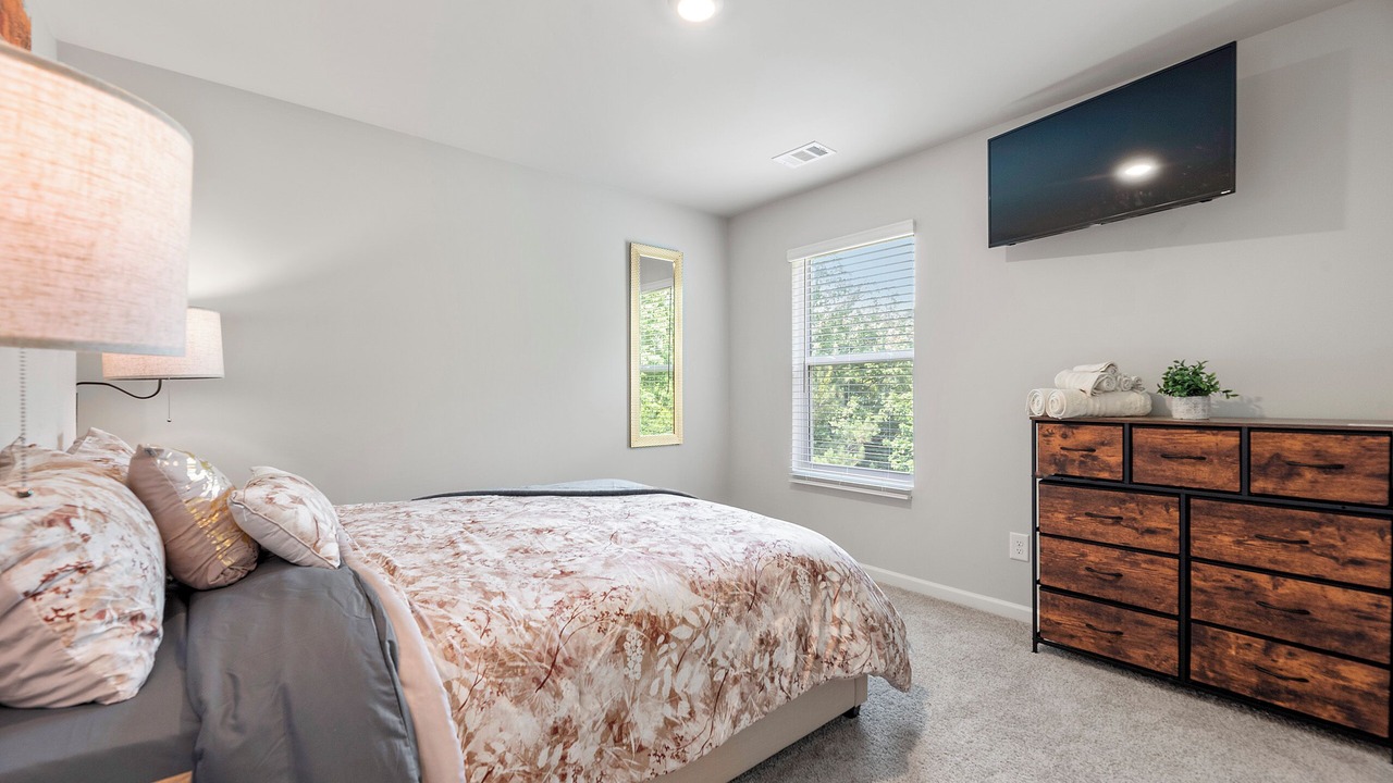 Photo of Bedroom in Cliftondale