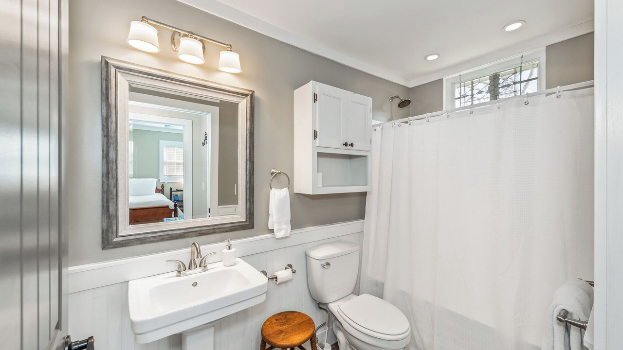 Photo of Bathroom in Mentone