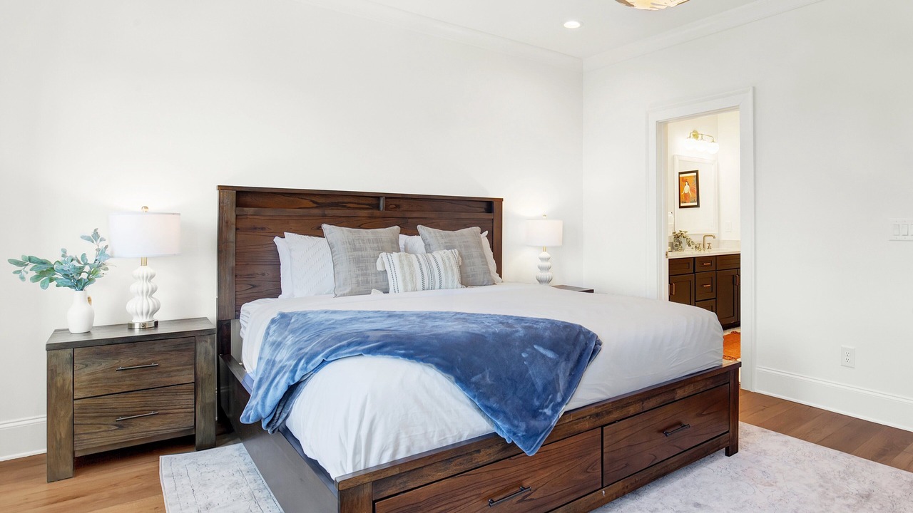 Photo of Bedroom in Hitch Village - Fred Wessels Homes