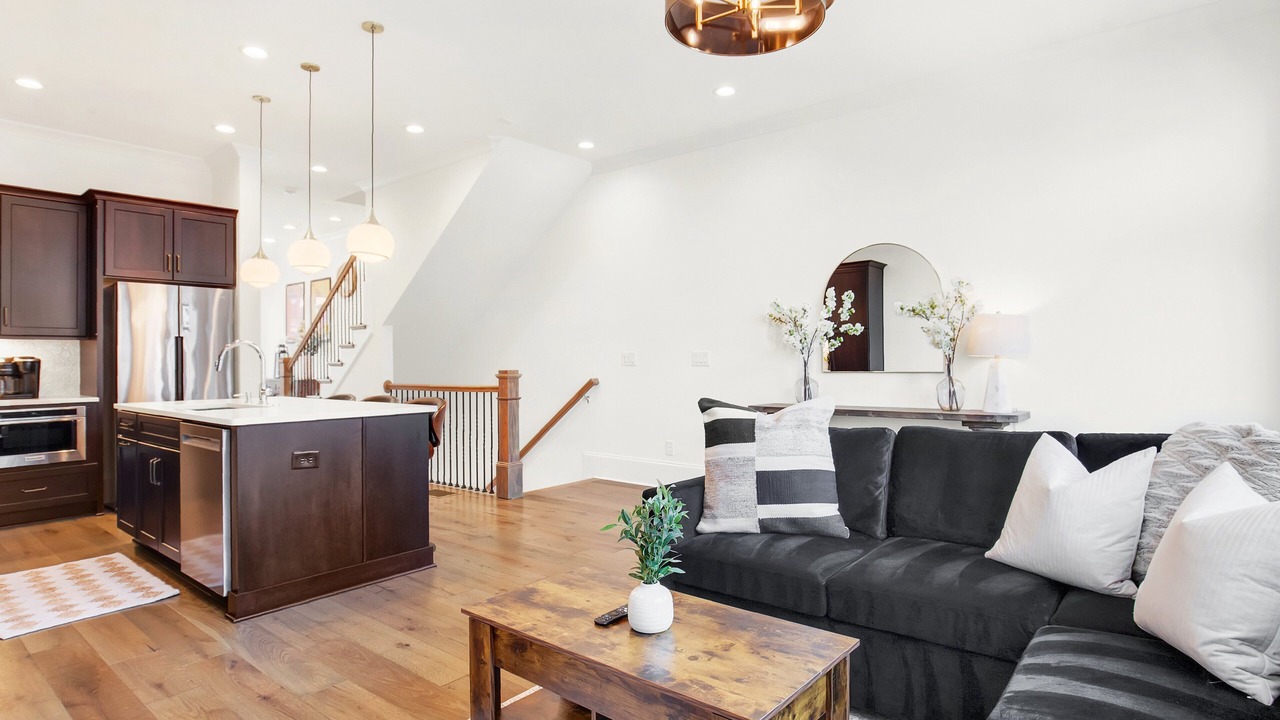 Photo of Livingroom in Hitch Village - Fred Wessels Homes