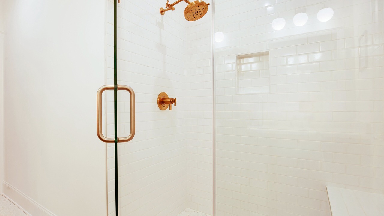 Photo of Bathroom in Hitch Village - Fred Wessels Homes