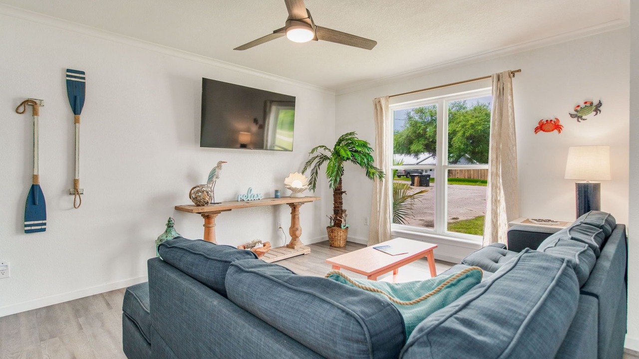 Photo of Livingroom in Sunset Bayou