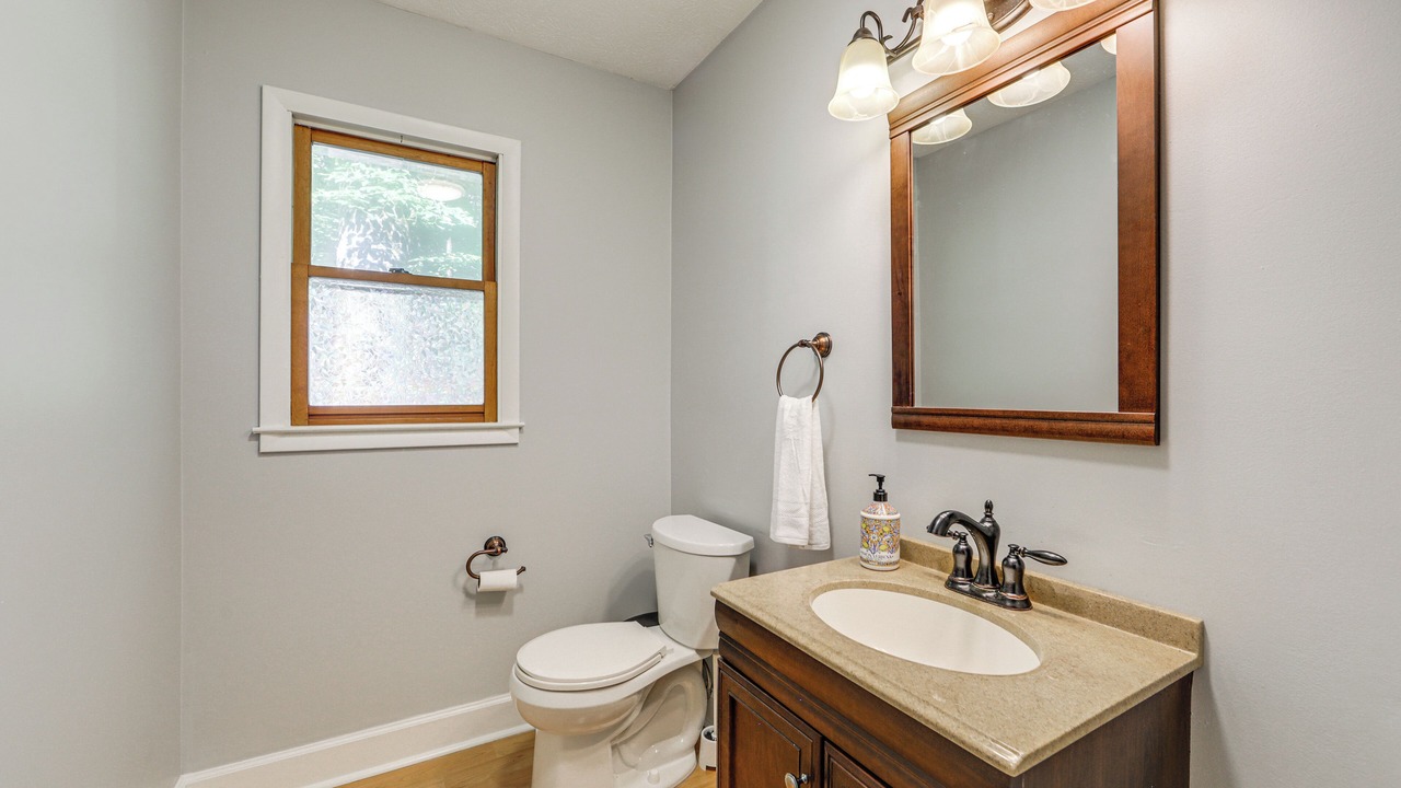 Photo of Bathroom in Maggie Valley