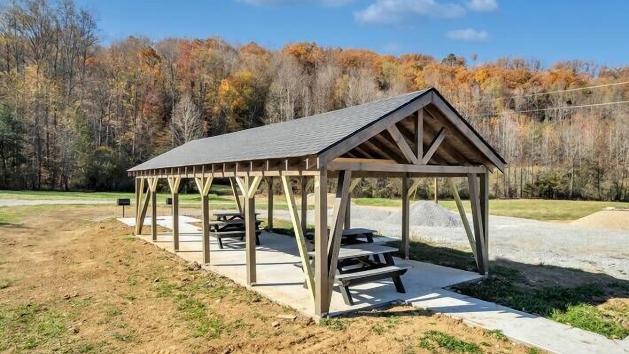Photo of Outdoor in Cosby