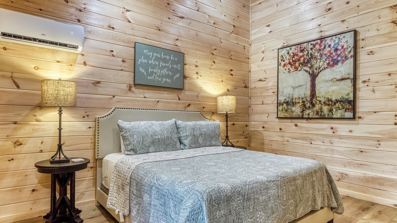 Photo of Bedroom in Cosby