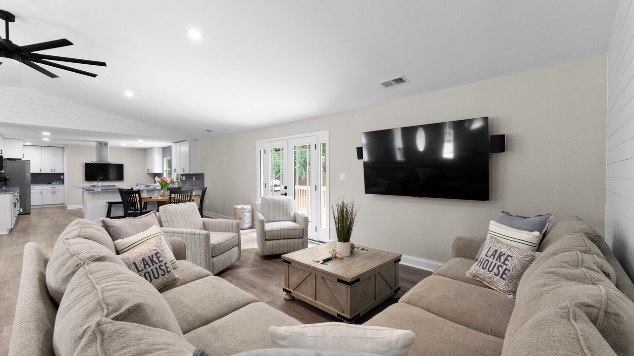 Photo of Bedroom in Mooresville
