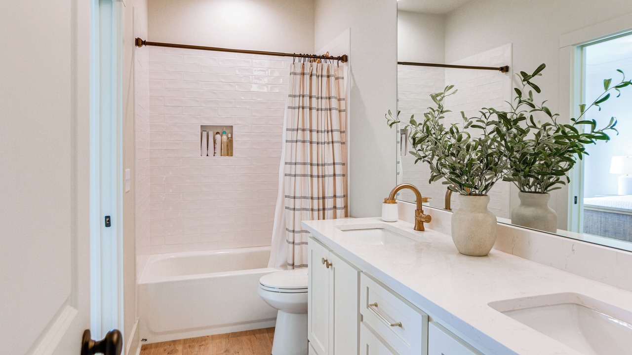Photo of Bathroom in Alexander City