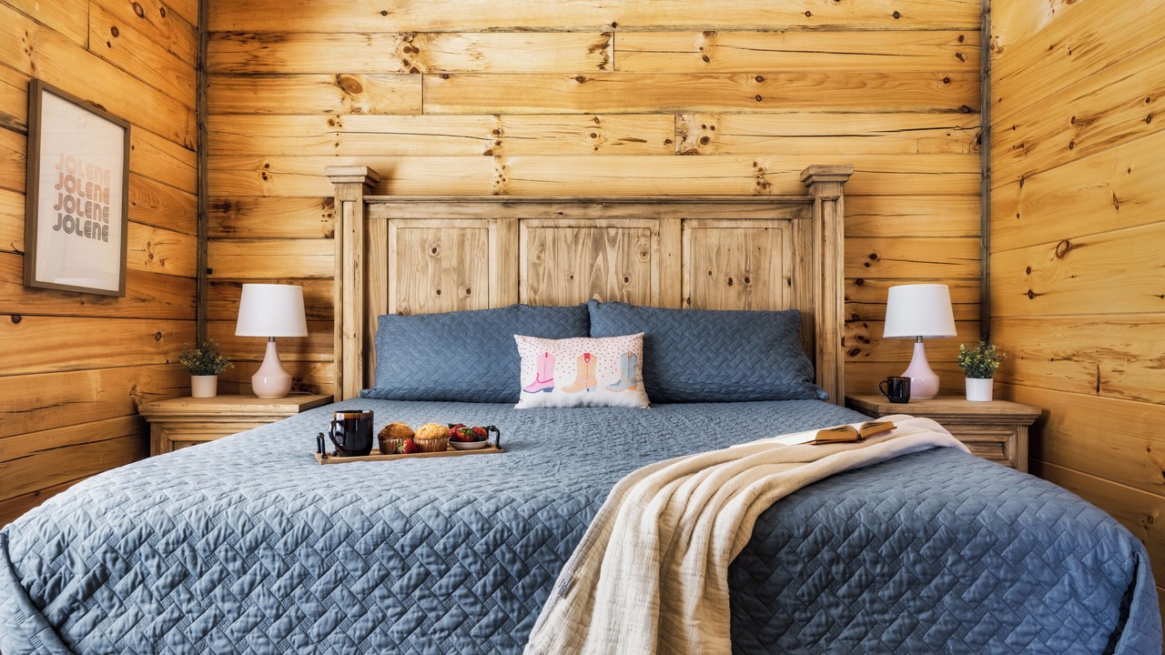 Photo of Bedroom in Sevierville
