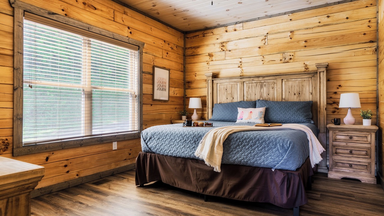 Photo of Bedroom in Sevierville