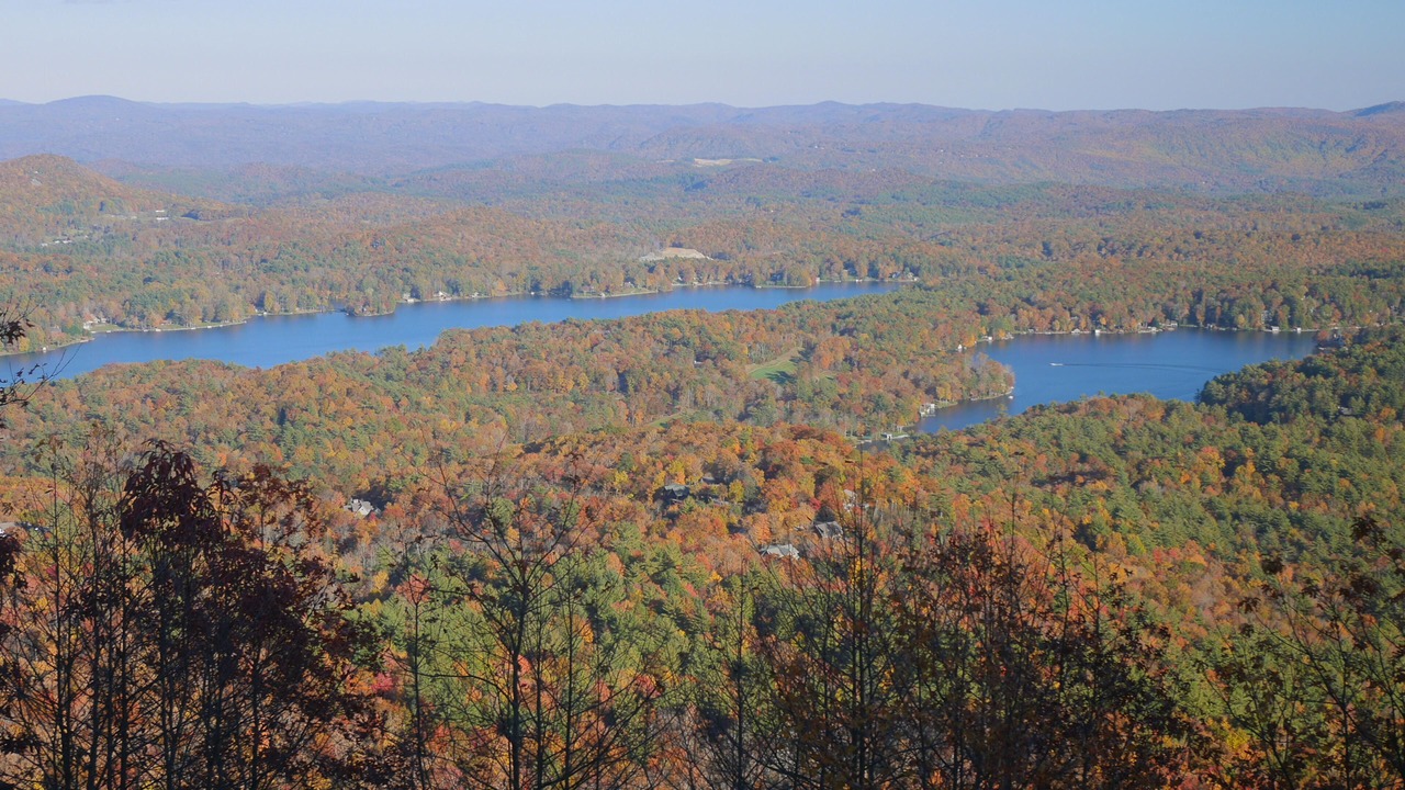 Photo of Others in Lake Toxaway