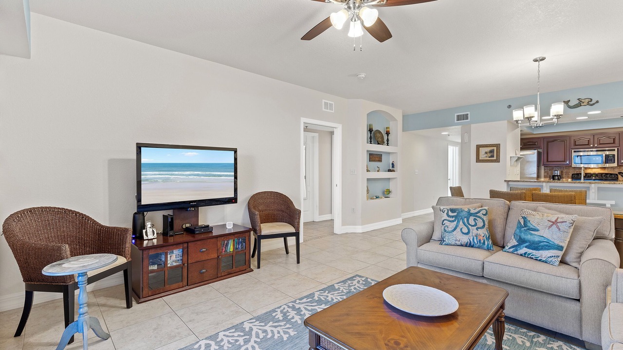 Photo of Livingroom in New Smyrna Beach