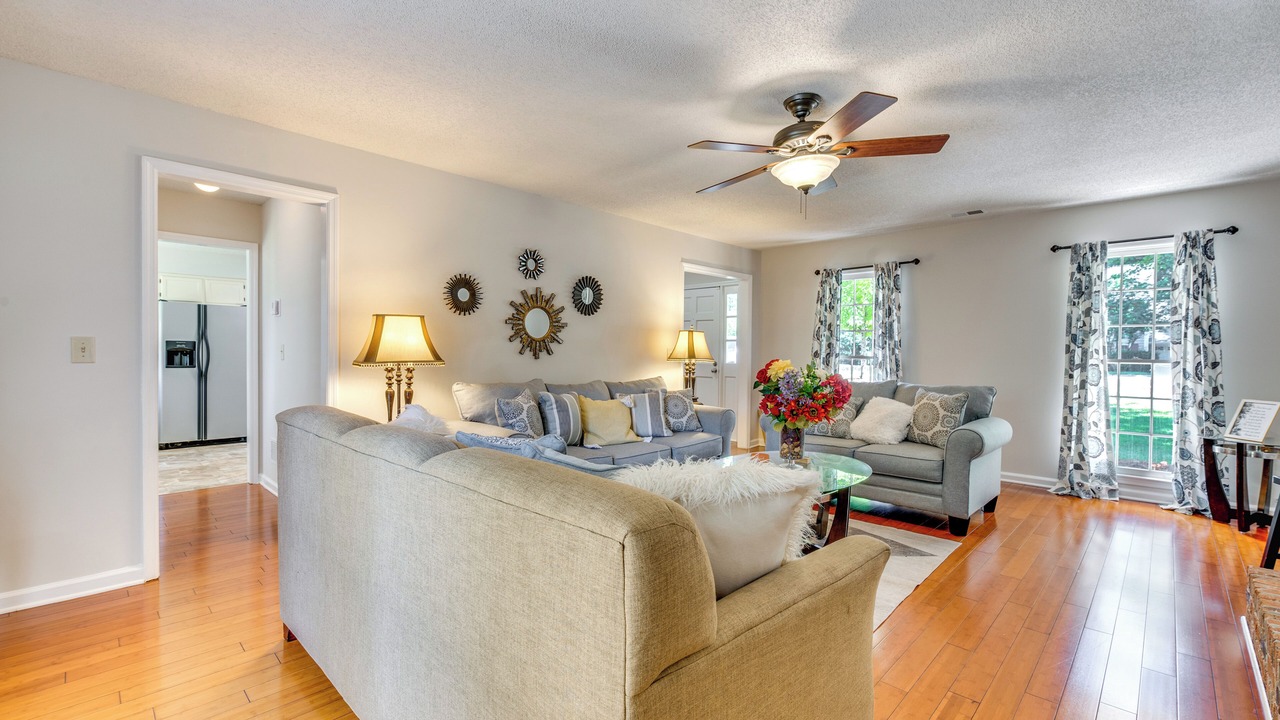 Photo of Livingroom in Clarkdale