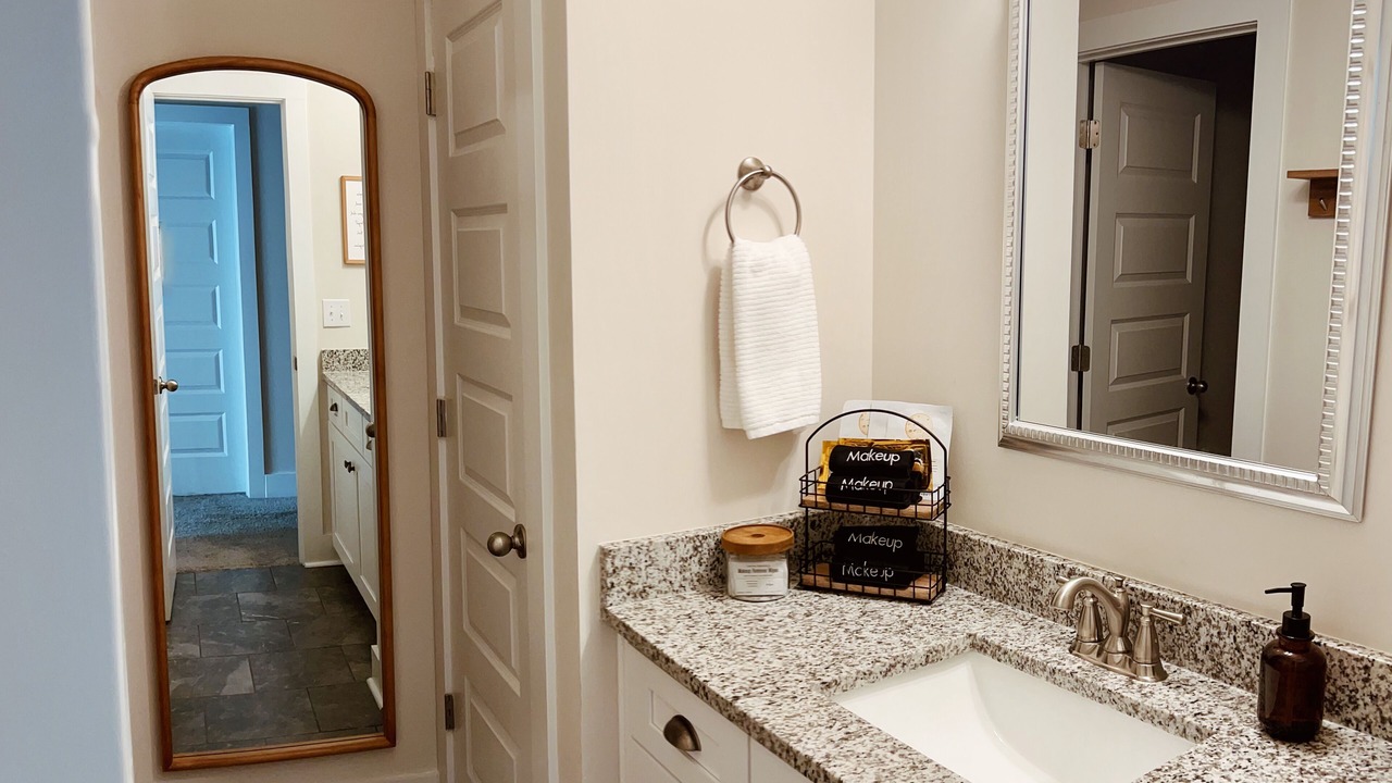 Photo of Bathroom in Auburn