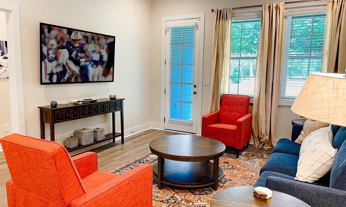 Photo of Livingroom in Auburn