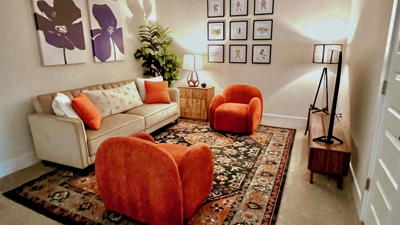 Photo of Livingroom in Auburn