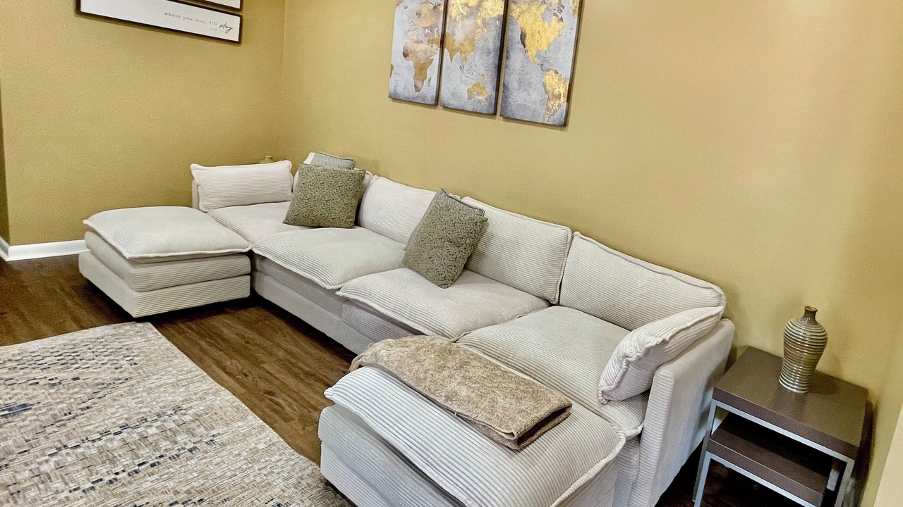 Photo of Livingroom in Warner Robins