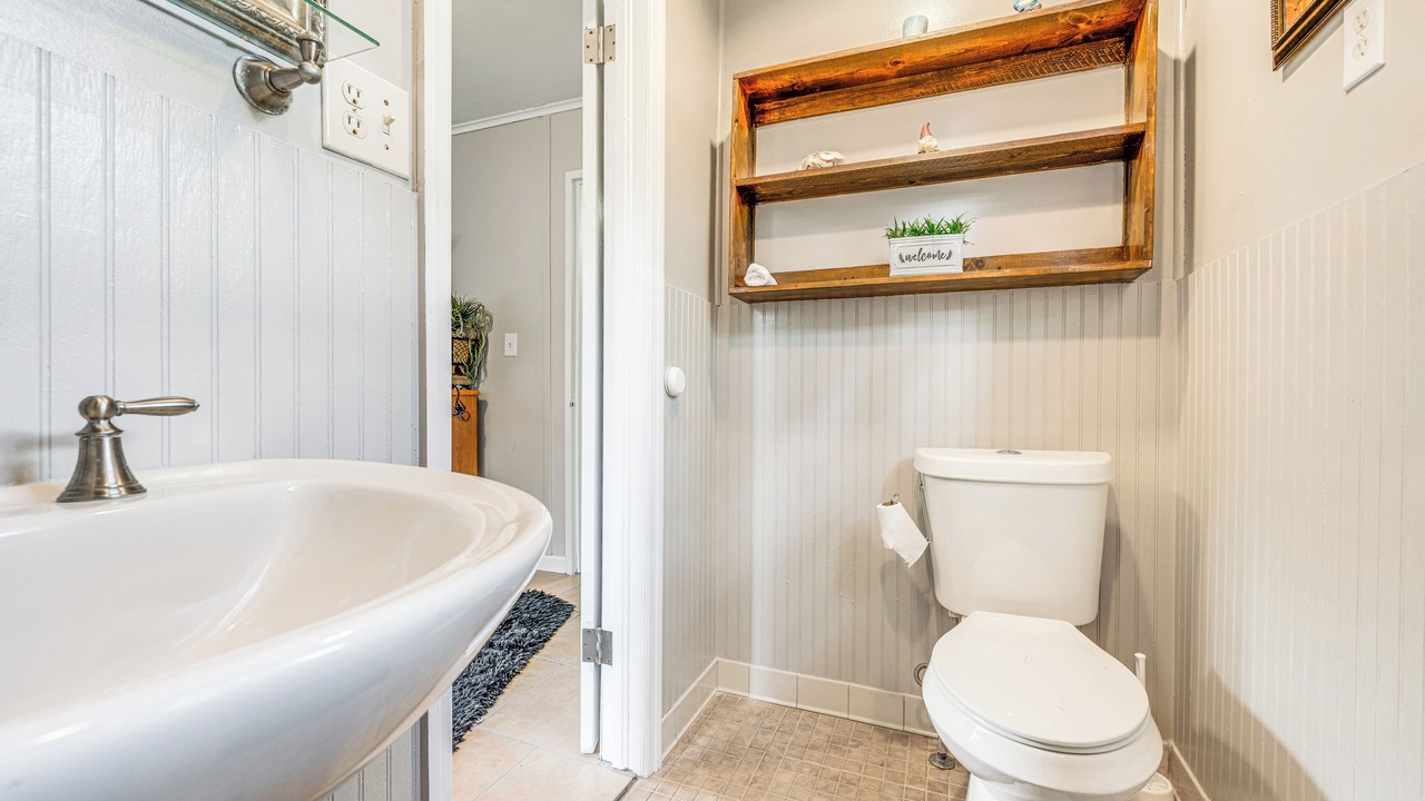 Photo of Bathroom in Warner Robins