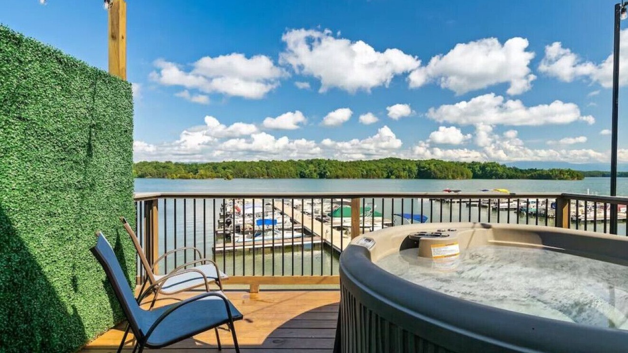 Photo of Patio Balcony in Dandridge