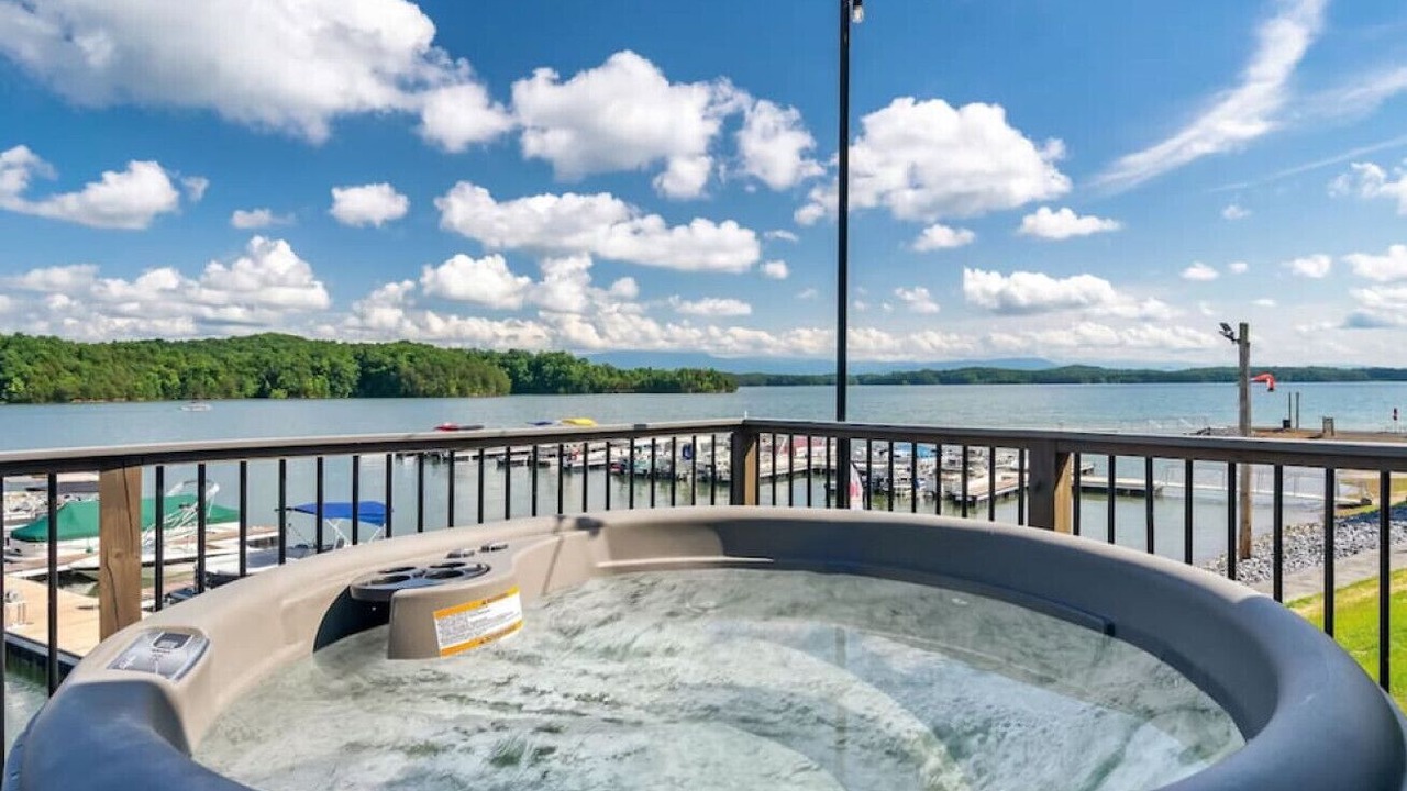 Photo of Outdoor in Dandridge